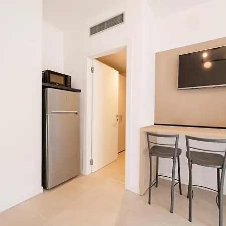 Apartmentsgarda - Residenza Eleonora Lägenhet
