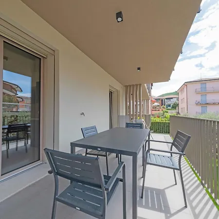 Lägenhet Apartmentsgarda - Residenza Eleonora