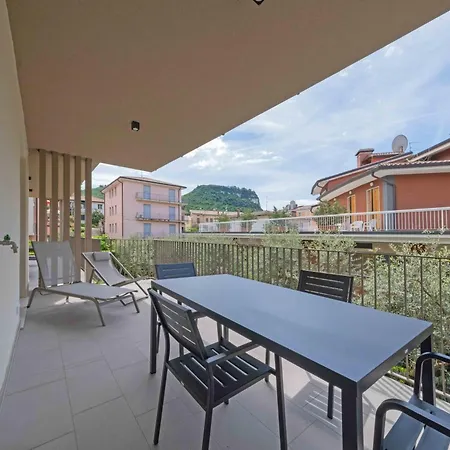 Apartment Apartmentsgarda - Residenza Eleonora *