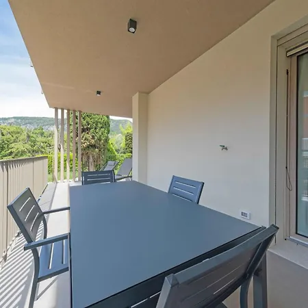 Apartmentsgarda - Residenza Eleonora * Garda (Verona)