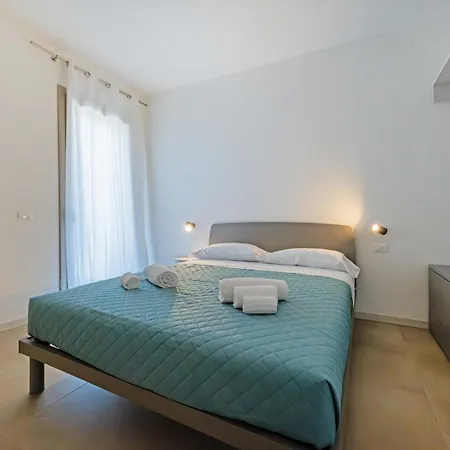Apartmentsgarda - Residenza Eleonora Apartment *