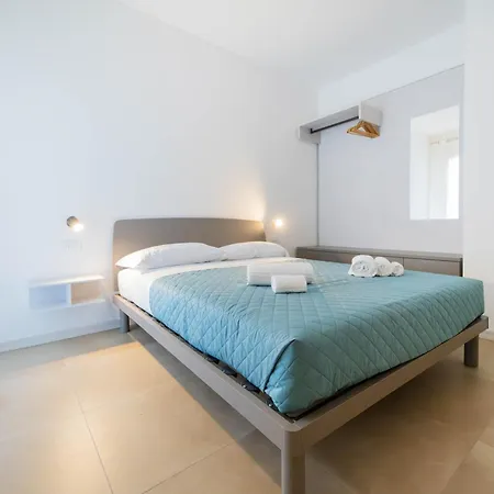 Apartmentsgarda - Residenza Eleonora * Garda (Verona)