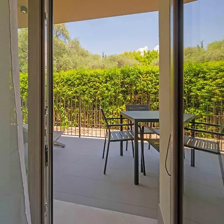 Apartmentsgarda - Residenza Eleonora *