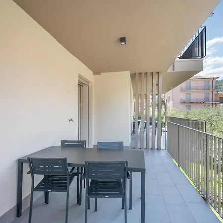 Apartmentsgarda - Residenza Eleonora *